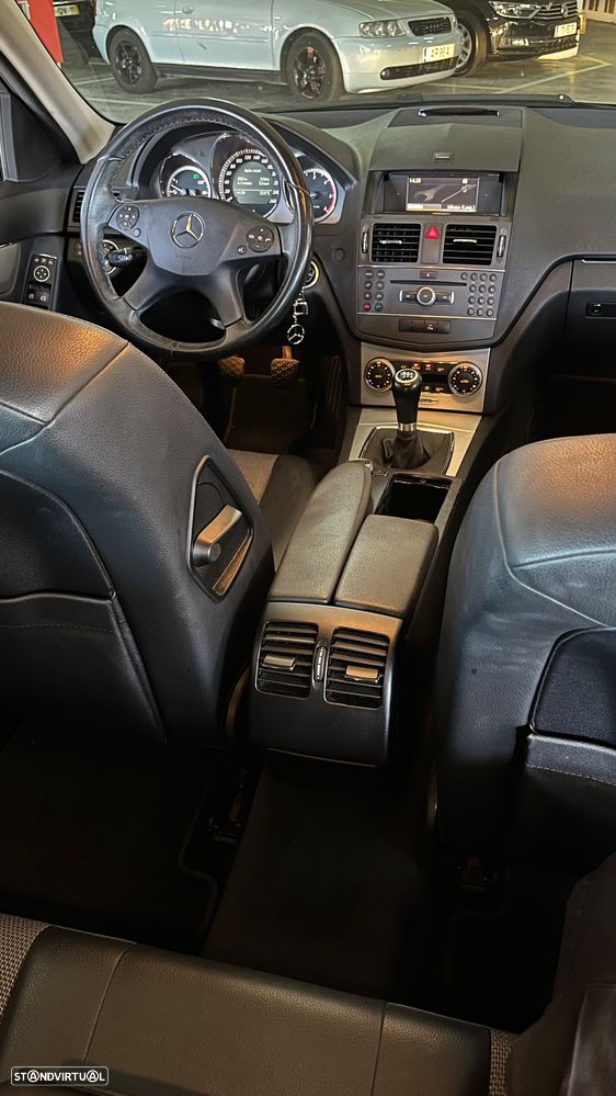 Mercedes-Benz C 200 CDi Avantgarde BlueEfficiency - 12