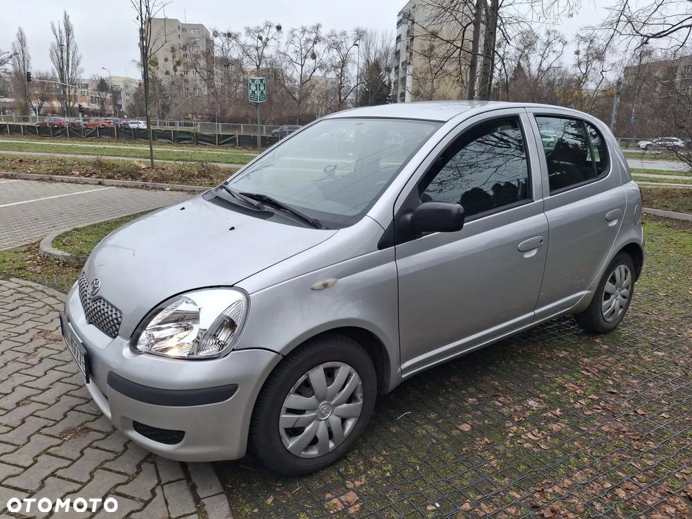 Toyota Yaris 1.3 Luna - 1