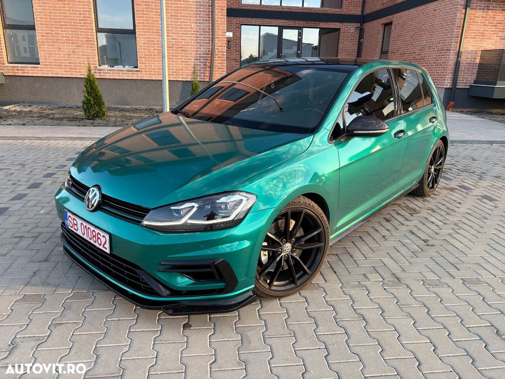 Volkswagen Golf R 4Motion (BlueMotion Technology) DSG - 7