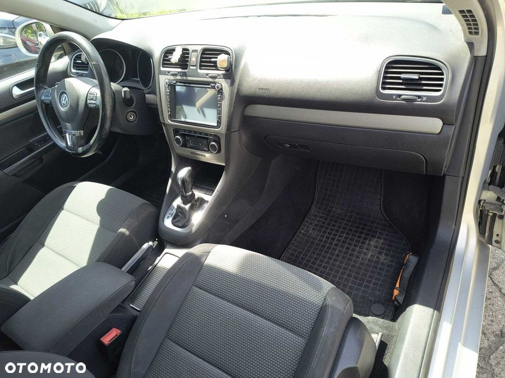 Volkswagen Golf - 14