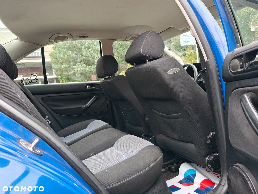 Volkswagen Bora 1.6 Comfortline - 17