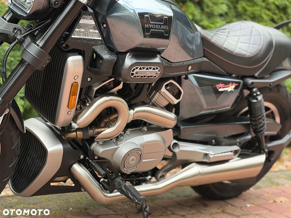 Hyosung GV - 17