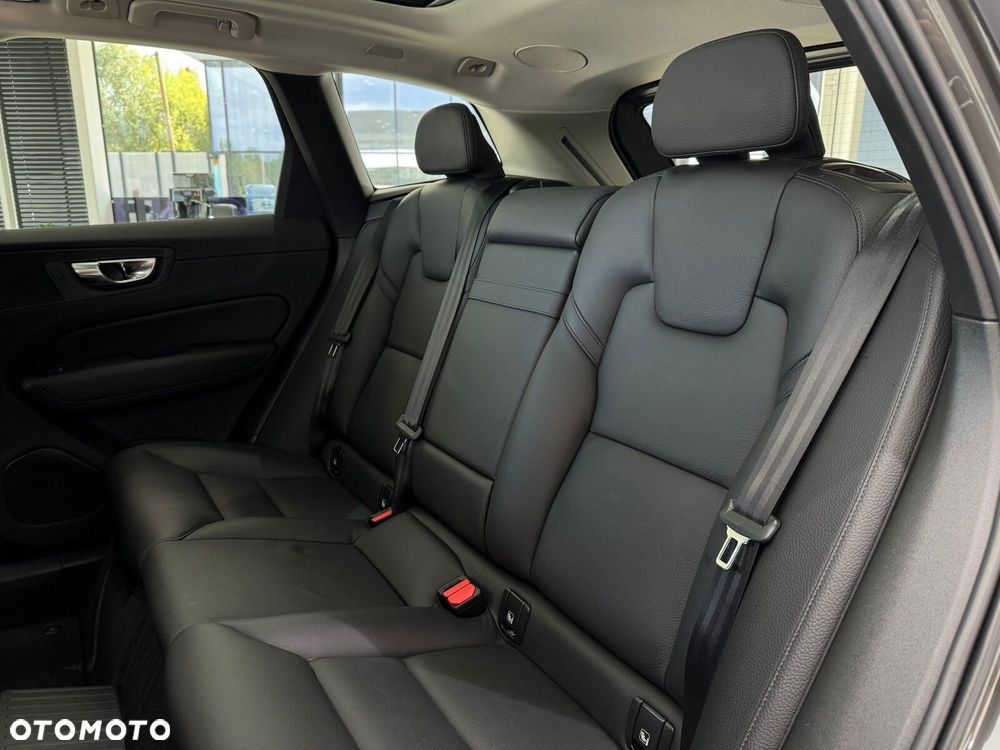 Volvo XC 60 - 13