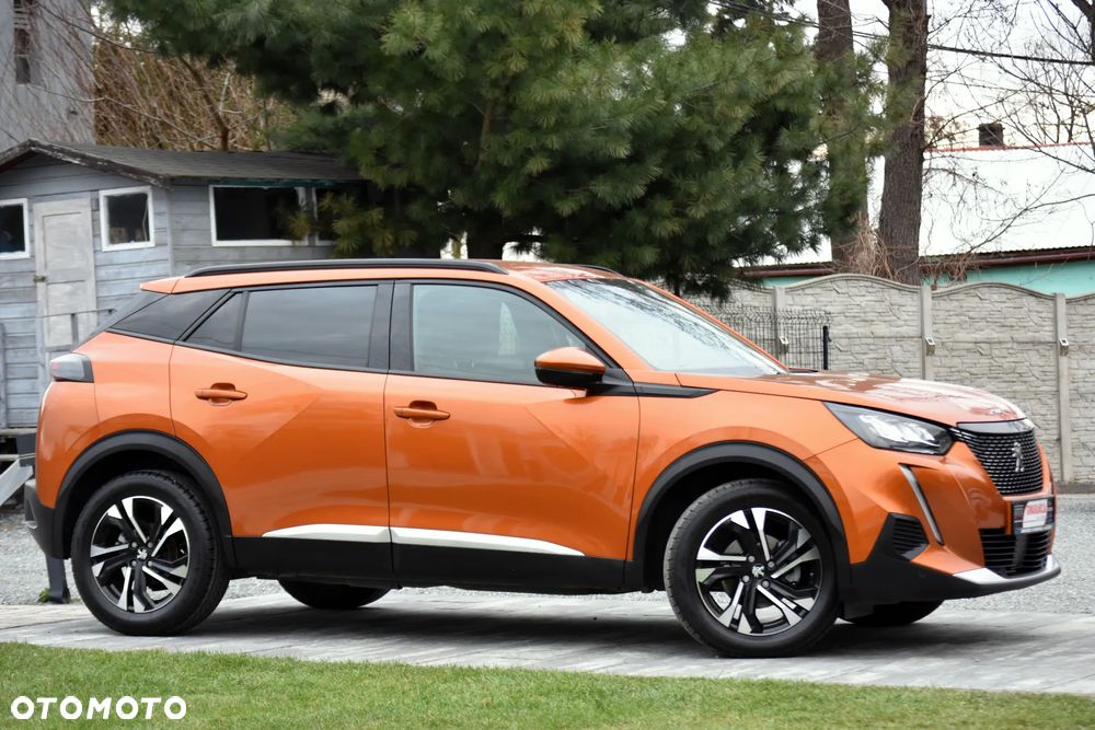 Peugeot 2008 ver-puretech-130-allure - 8