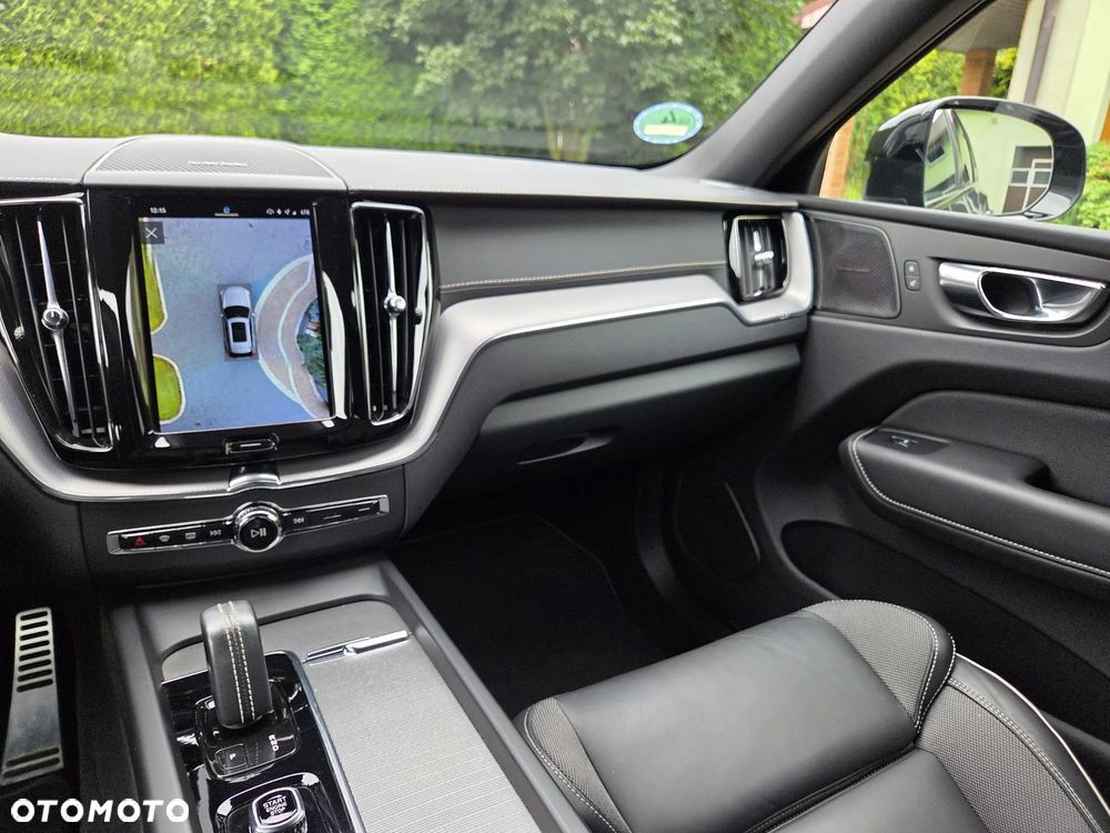 Volvo XC 60 B4 D Ultimate Dark - 29