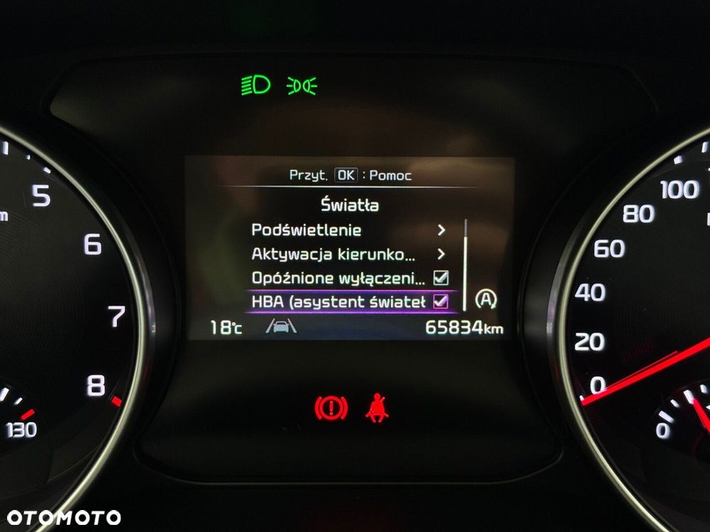 Kia Ceed 1.5 T-GDI M - 32