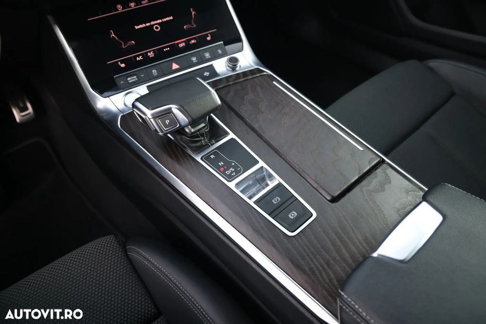 Audi A4 Avant 40 TDI quattro S tronic S line - 13