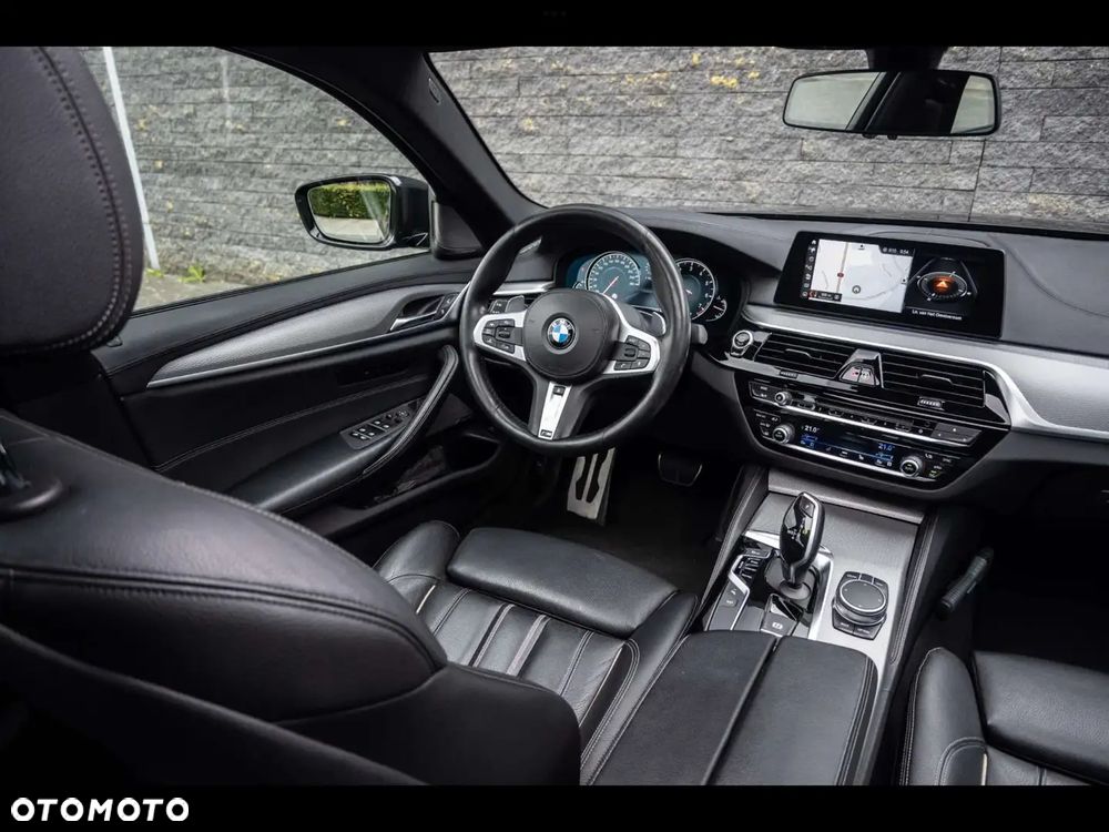 BMW Seria 5 - 10