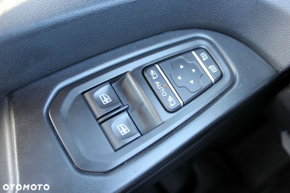 Renault Trafic - 23