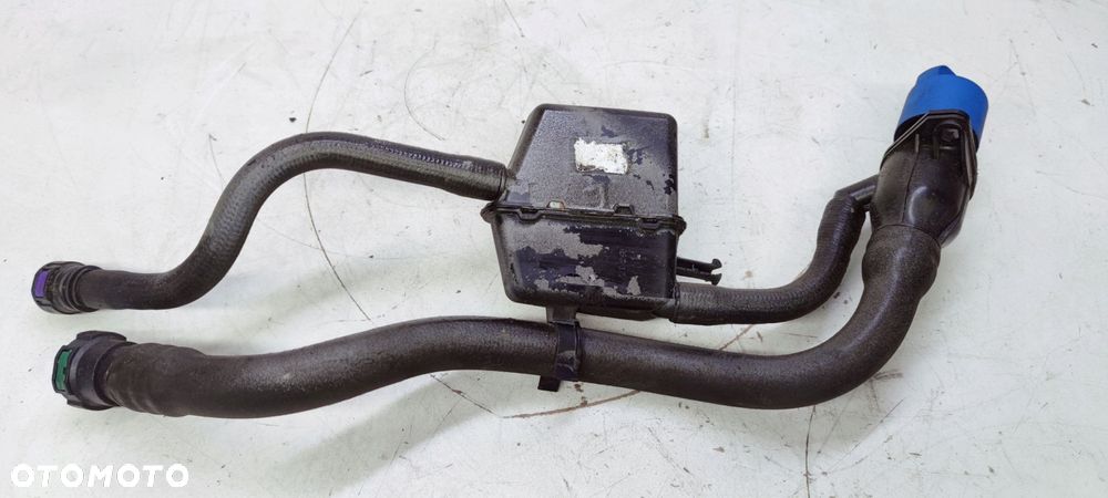 WLEW PŁYNU ADBLUE AUDI A4 B9 A5 8W6131963B - 4