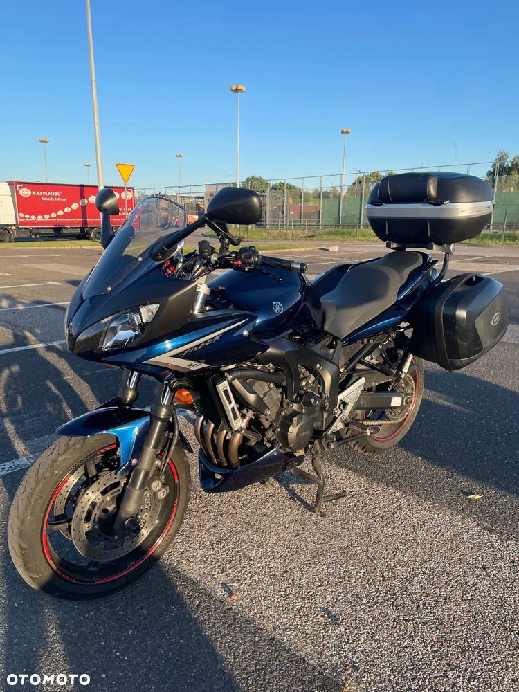 Yamaha FZ6 - 1