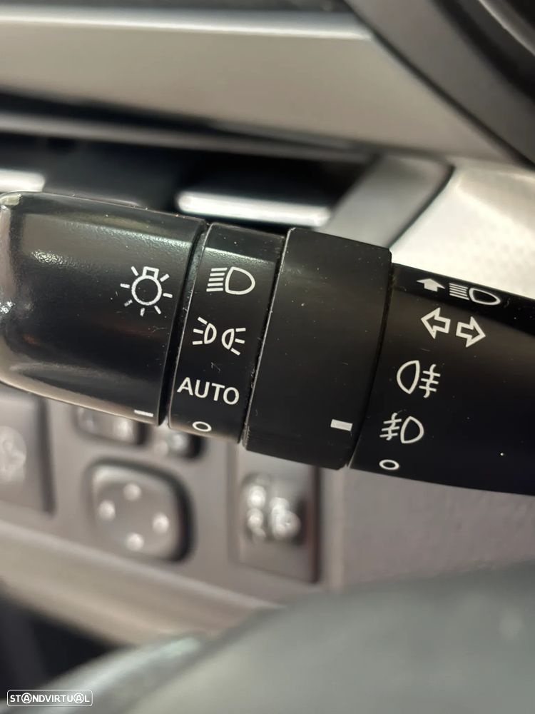 Toyota Avensis Touring Sports 1.6 D-4D Luxury+GPS - 22