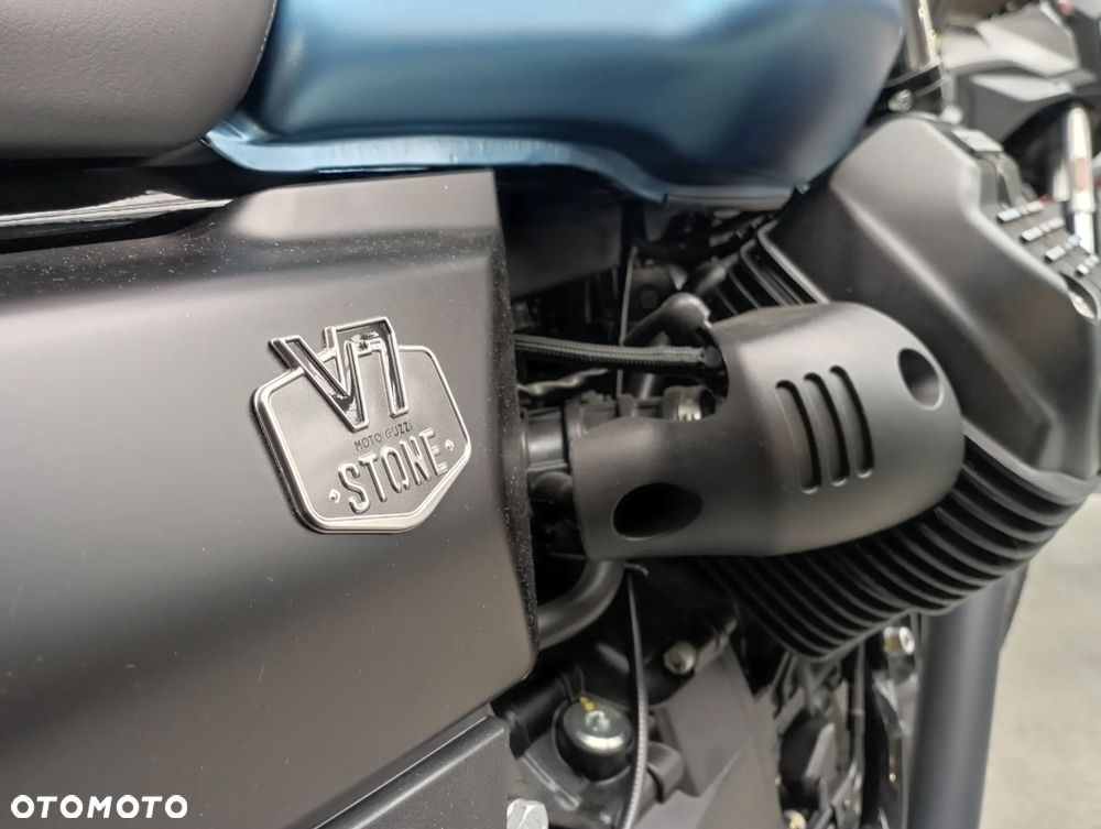 Moto Guzzi V7 - 11