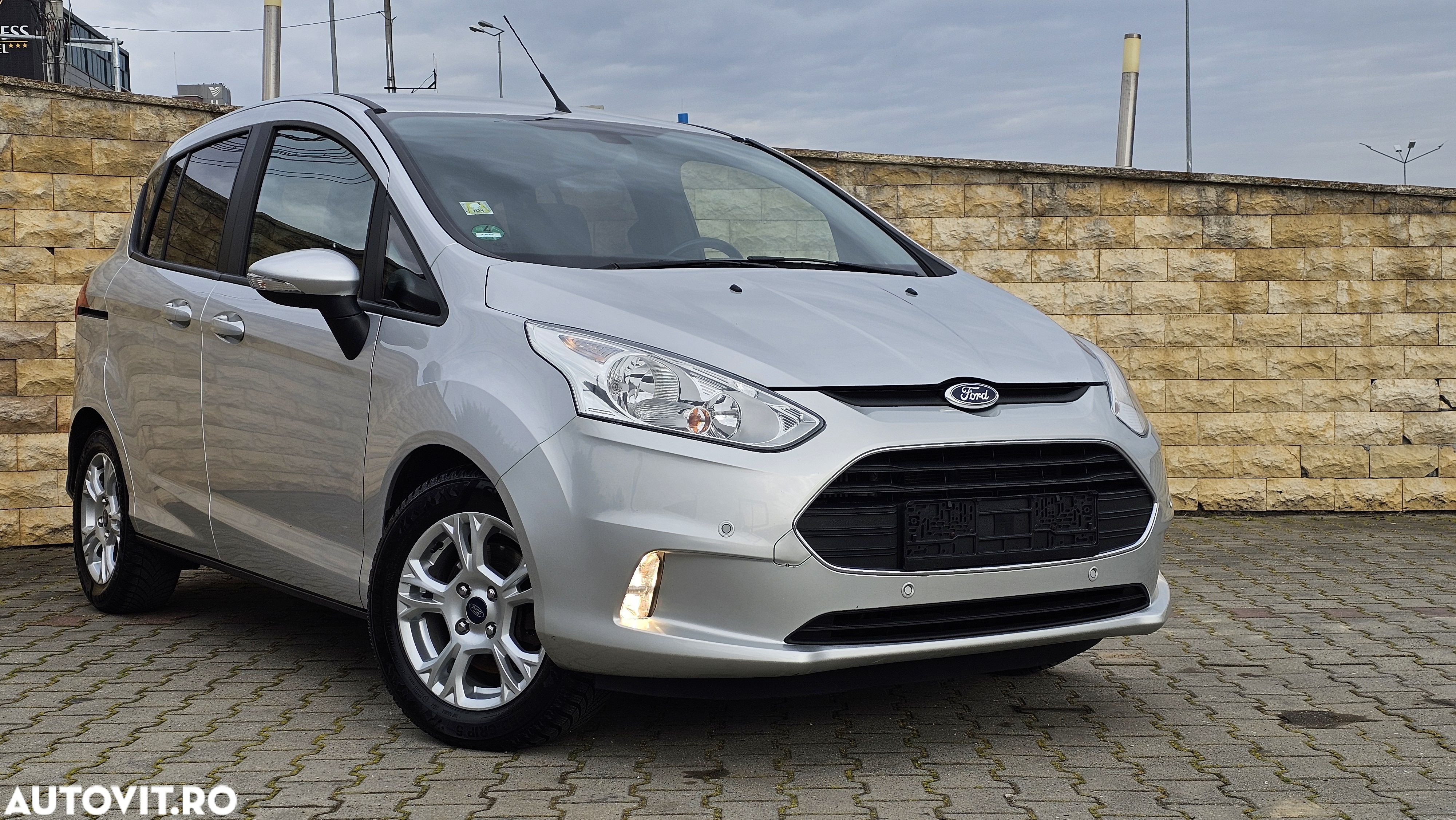 Ford B-Max 1.0 EcoBoost Titanium - 1