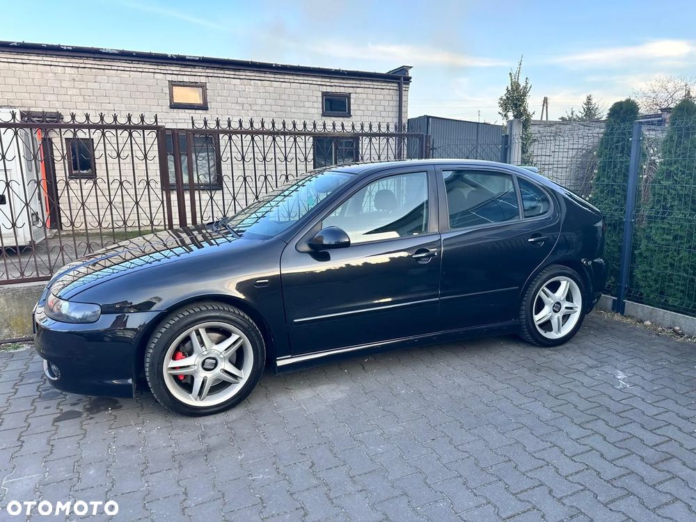 Seat Leon 1.8T Top Sport - 2