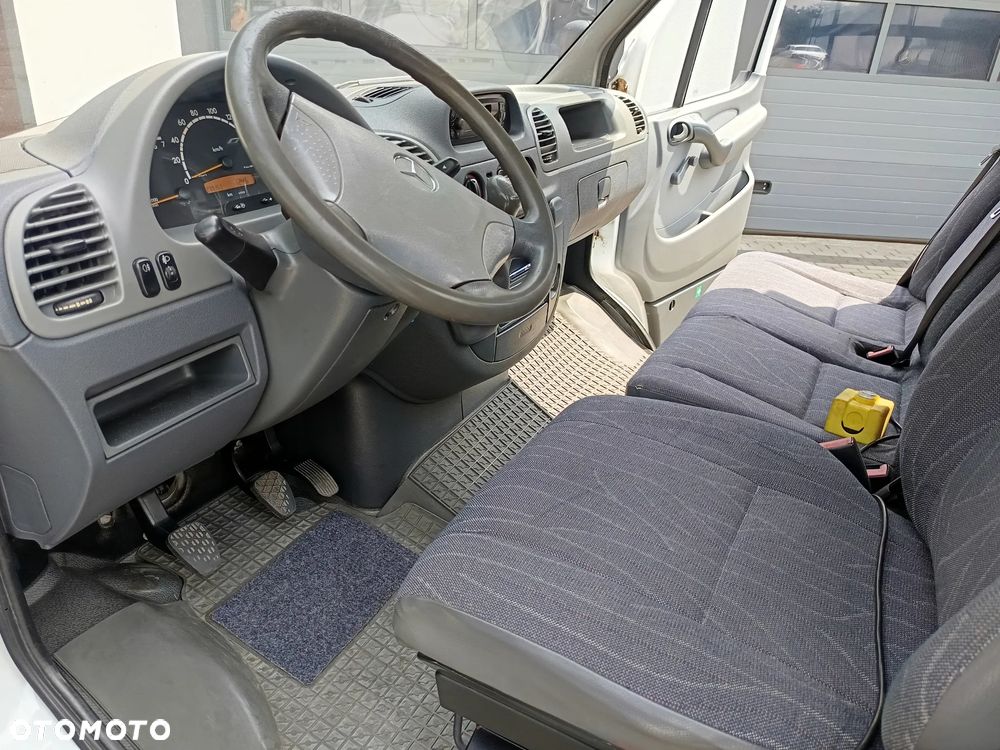 Mercedes-Benz Sprinter 903 - 10