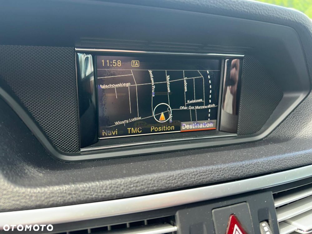 Mercedes-Benz Klasa E 200 CDI DPF BlueEFFICIENCY 7G-TRONIC Elegance - 17