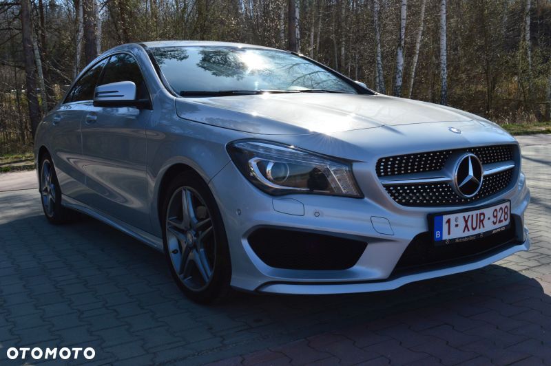 Mercedes-Benz CLA 200 AMG Line - 11