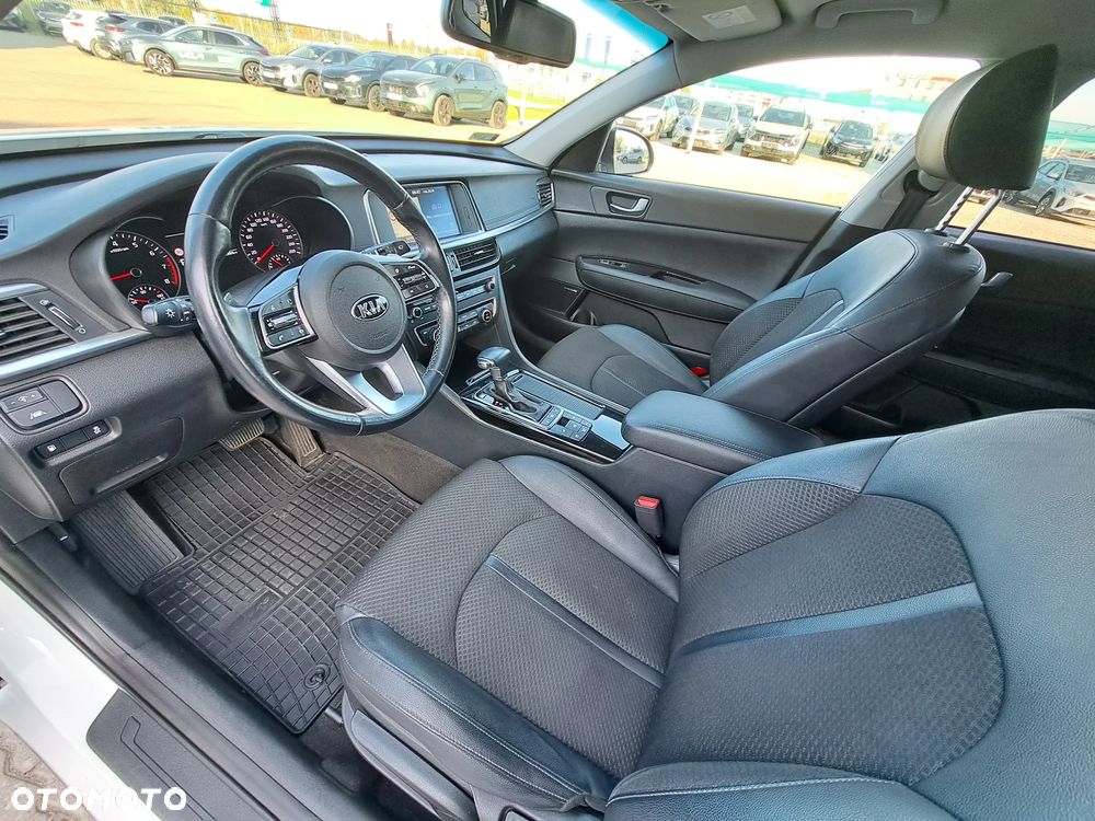 Kia Optima 1.6 T-GDI L DCT - 30