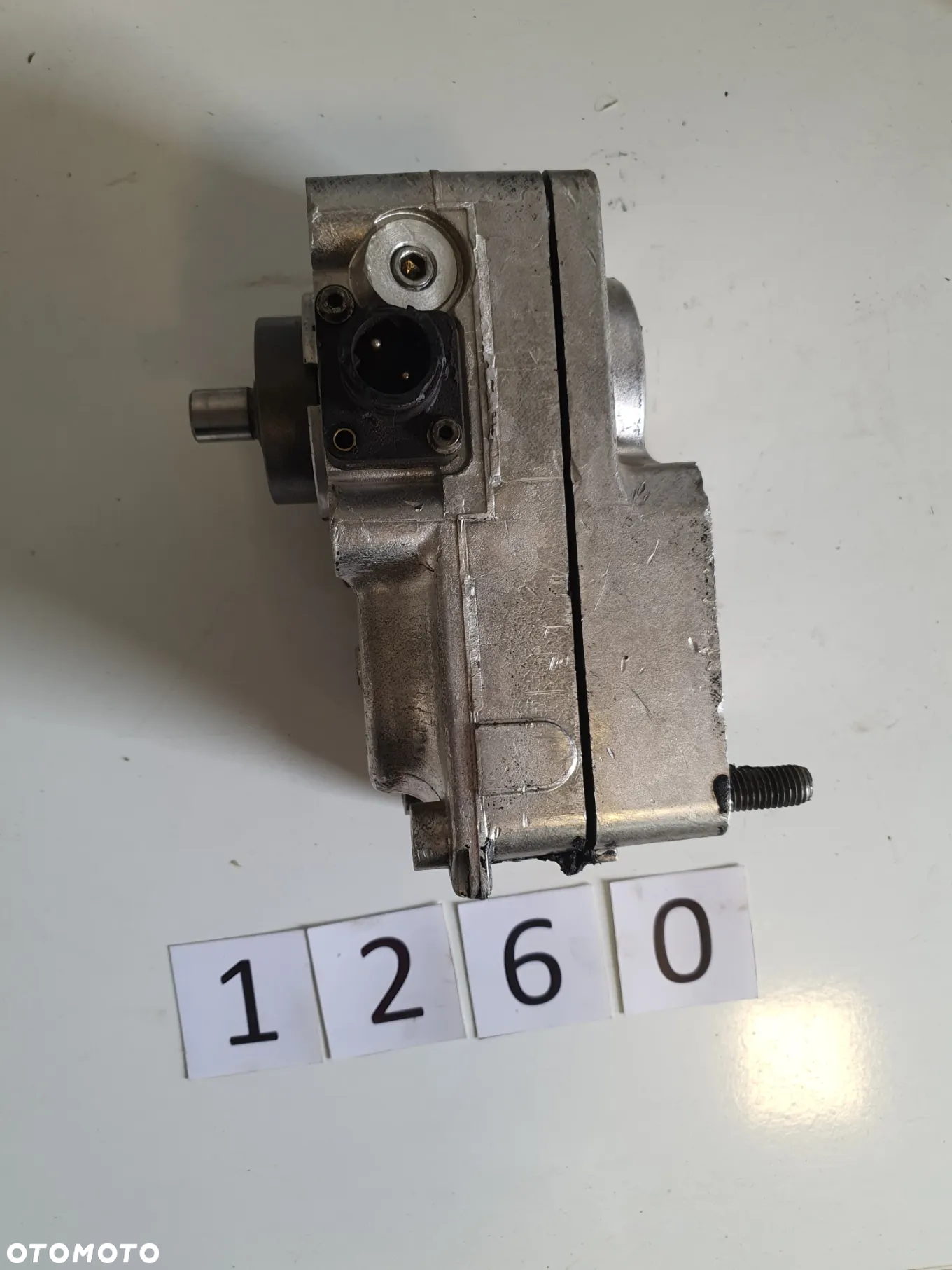 Przystawka PTO NH4C ZF MAN 81381006773, 6090042021, 6090042024 - 4