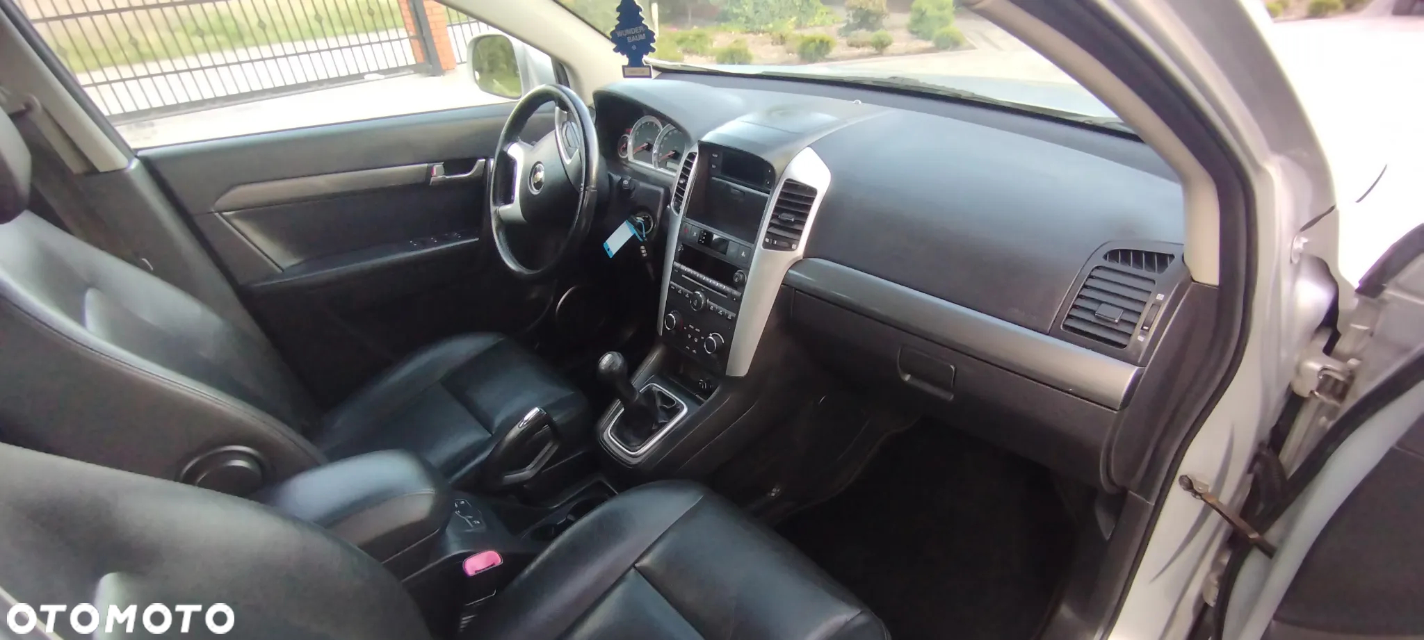 Chevrolet Captiva 2.0 4WD 5 Sitzer LT Exclusive - 3