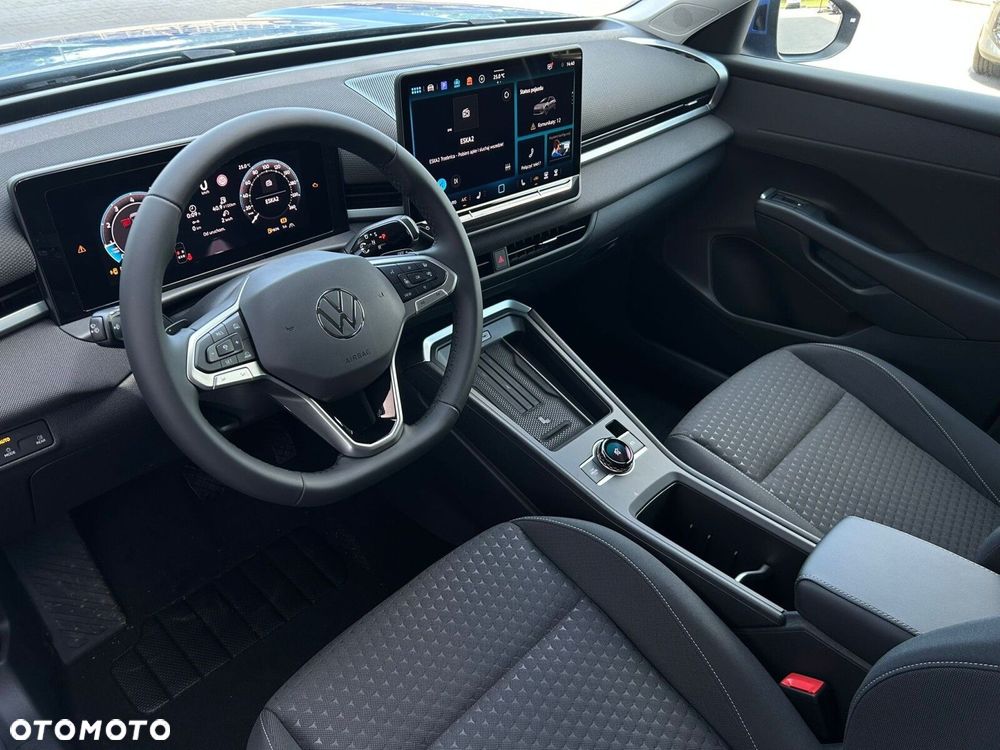 Volkswagen T-Roc - 6