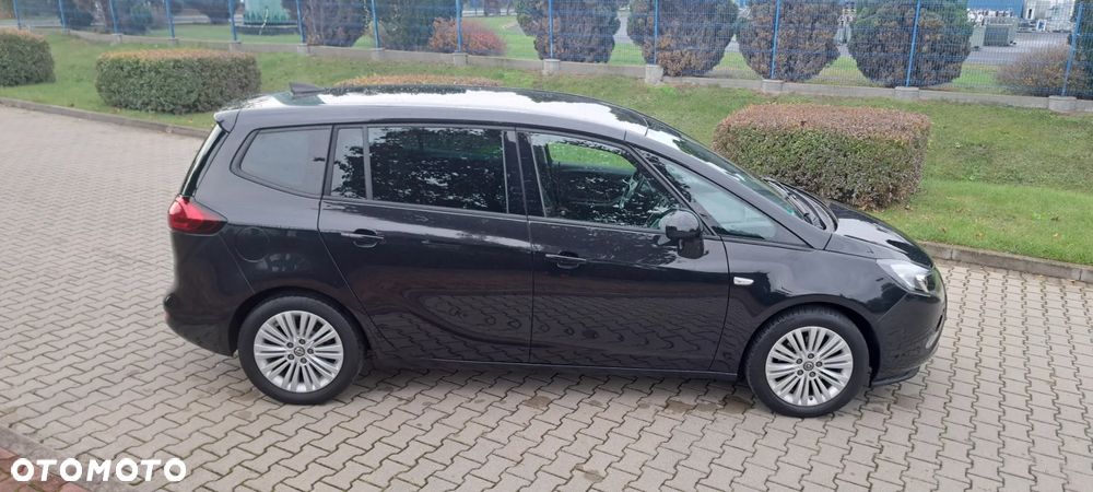 Opel Zafira - 14