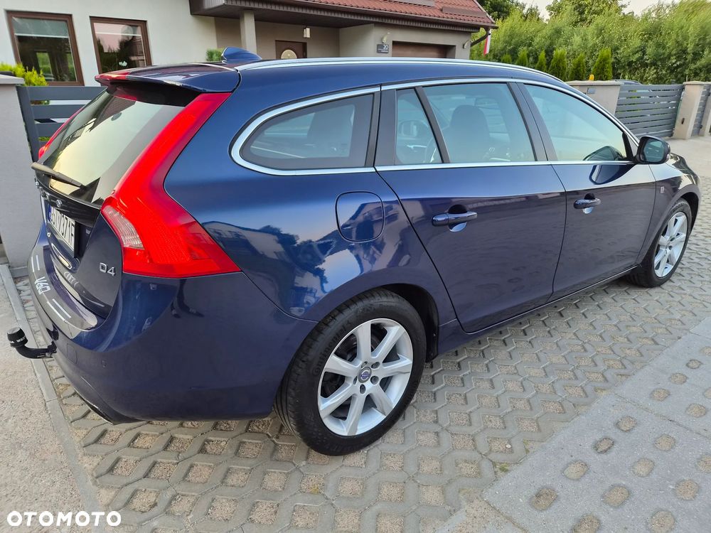 Volvo V60 D4 Ocean Race - 23