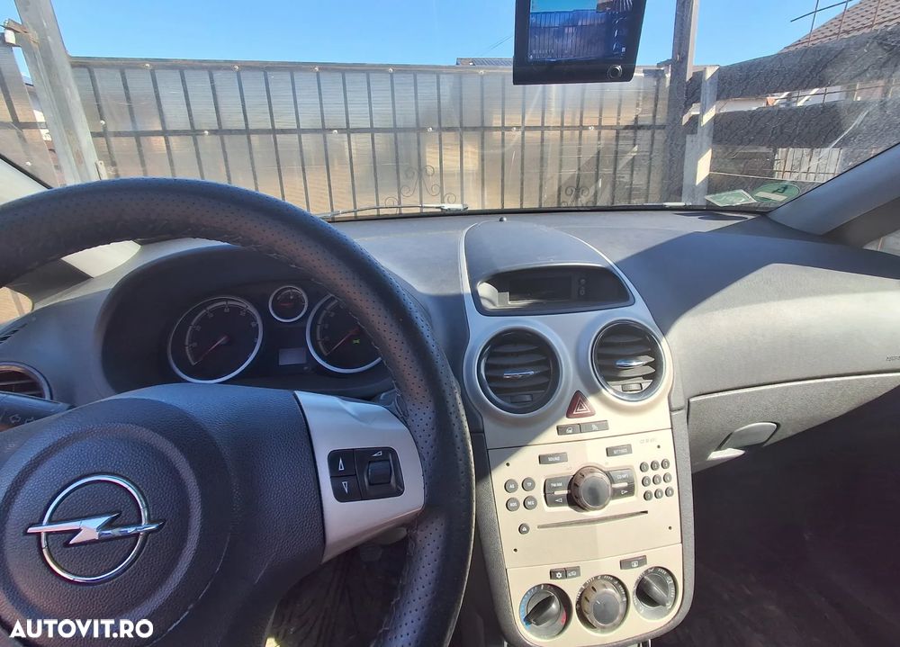 Opel Corsa - 6