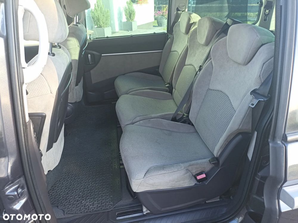 Peugeot 807 - 13