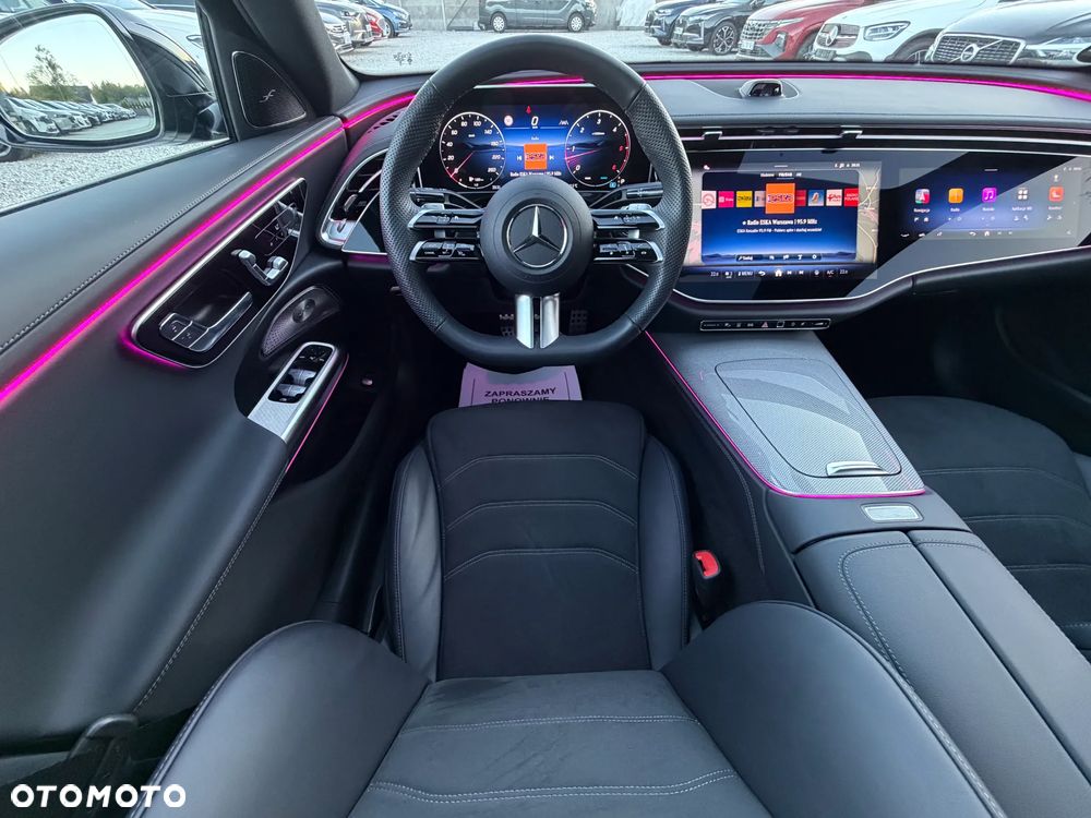 Mercedes-Benz Klasa E 220 d 4Matic 9G-TRONIC - 39