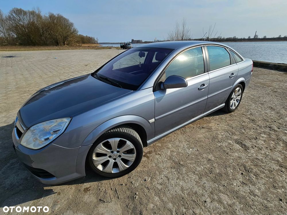 Opel Vectra 1.8 - 4