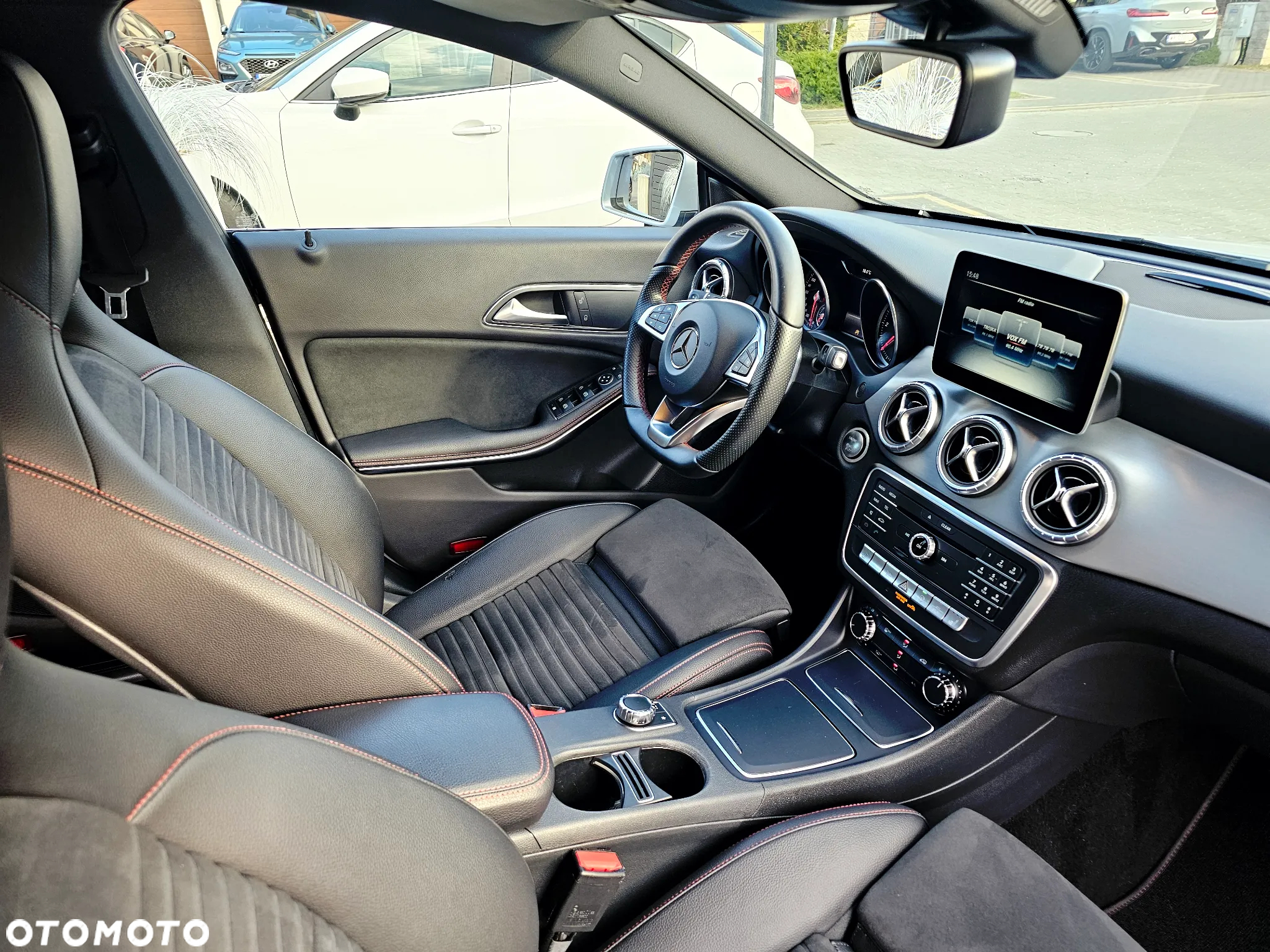 Mercedes-Benz CLA Shooting Brake 180 d 7G-DCT AMG Line - 19