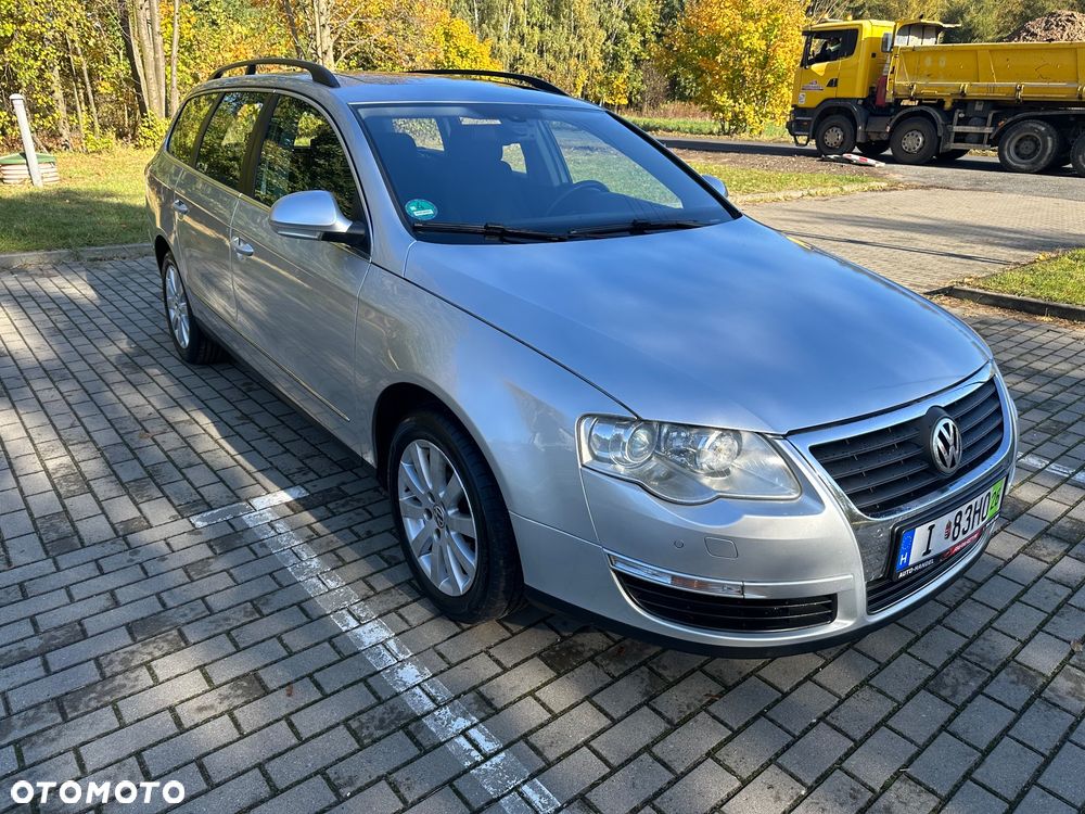Volkswagen Passat - 15