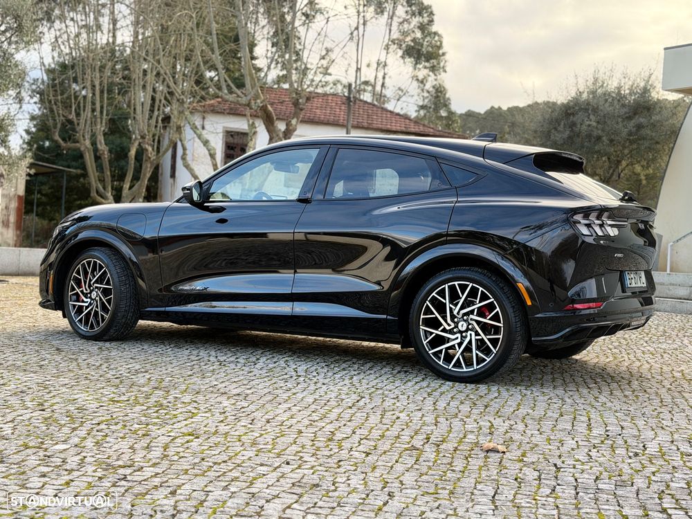 Ford Mustang Mach-E 98.7 kWh GT AWD - 3