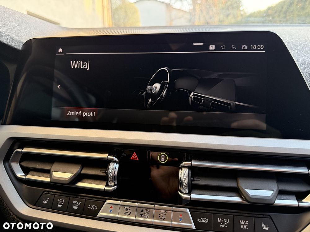 BMW Seria 3 330i Advantage - 13