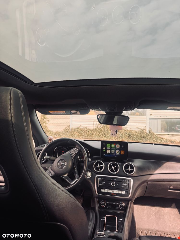 Mercedes-Benz CLA 250 4-Matic AMG Line - 4
