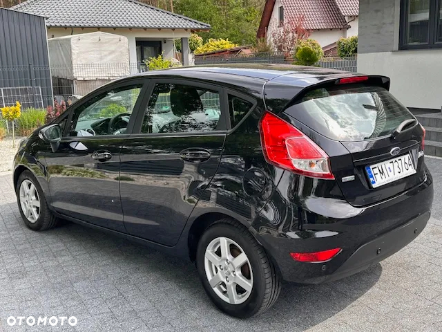 Ford Fiesta 1.6 TDCI Champions Edition - 6