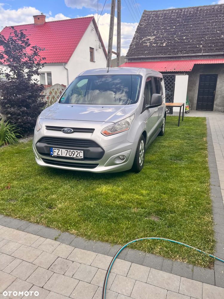 Ford Tourneo Connect Grand - 12