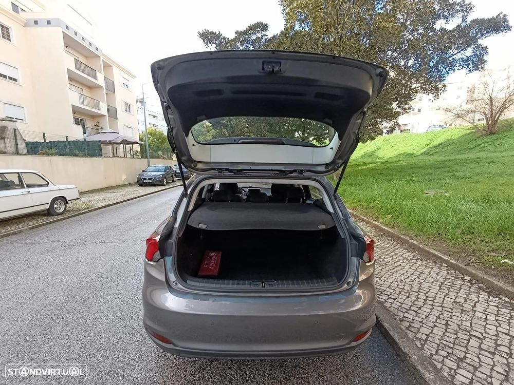 Fiat Tipo 1.6 M-Jet Lounge JLL17 - 37