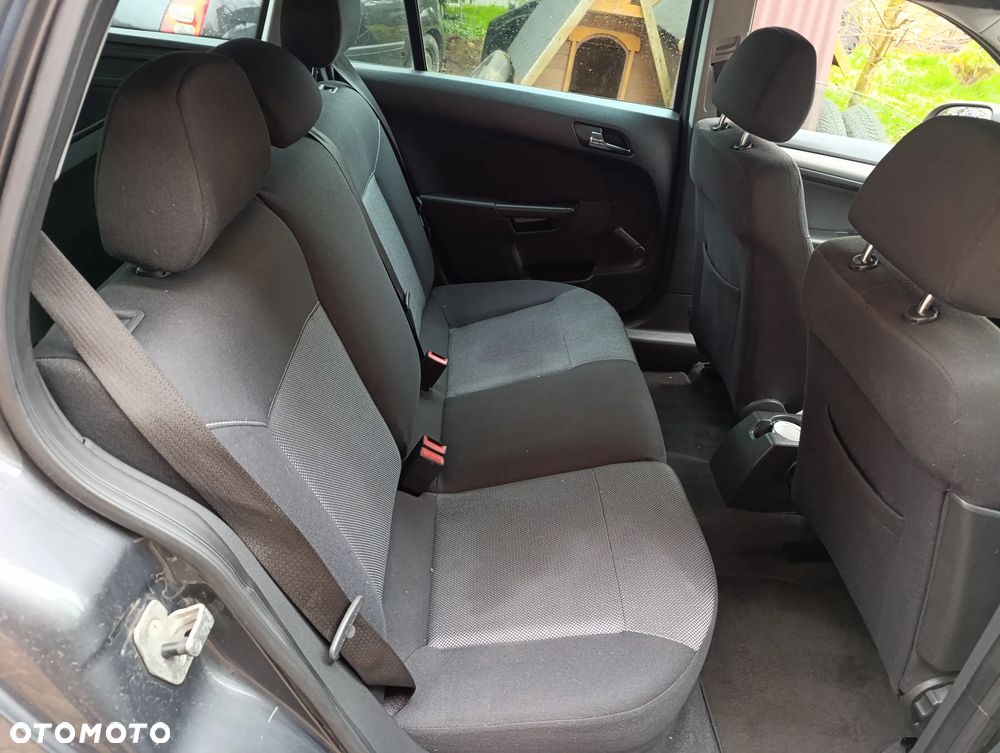 Opel Astra 1.4 Selection - 26