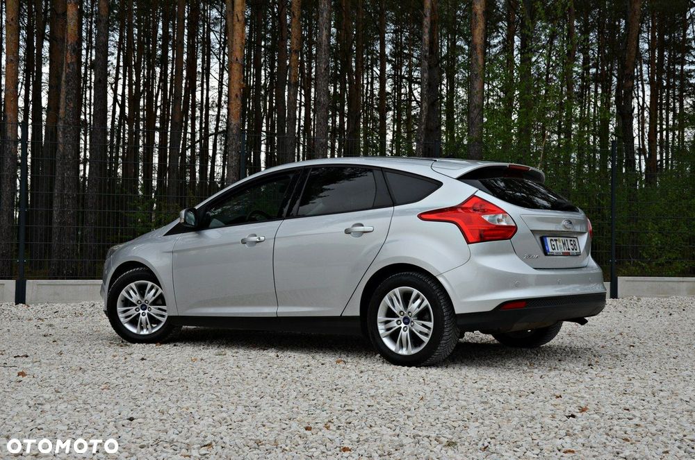 Ford Focus 1.6 TI-VCT Champions Edition - 19