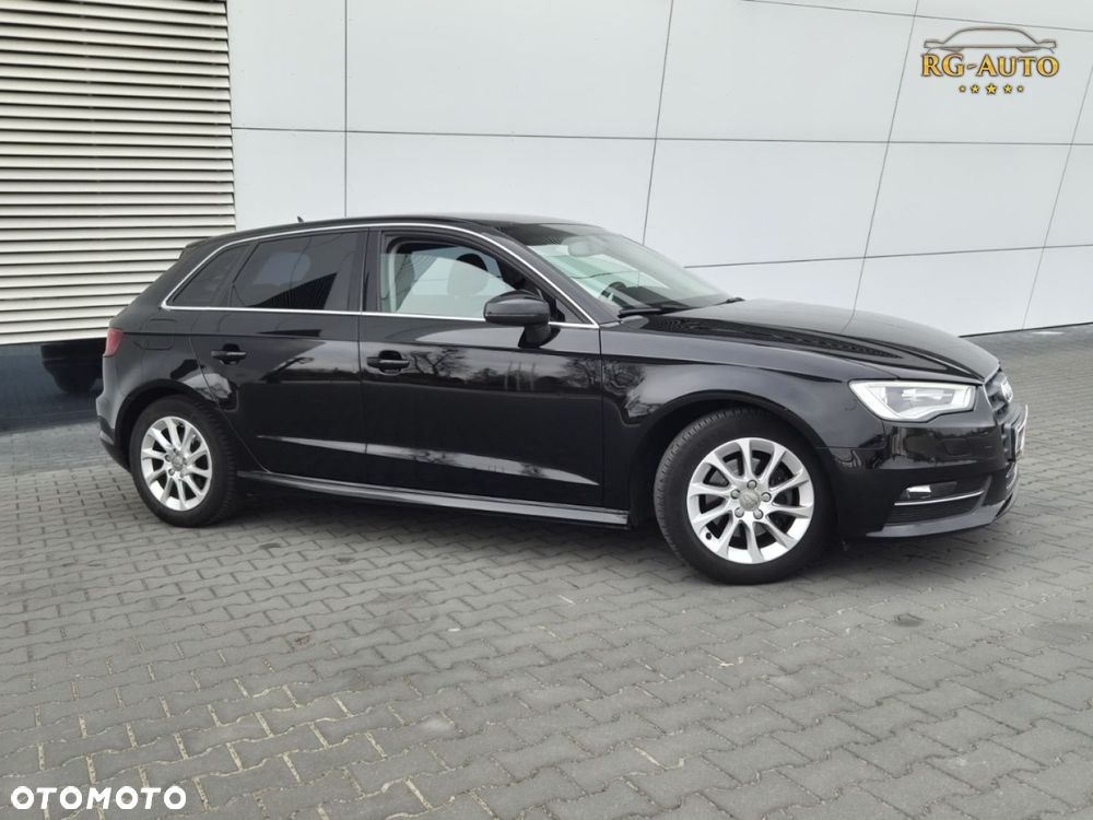 Audi A3 Sportback - 4