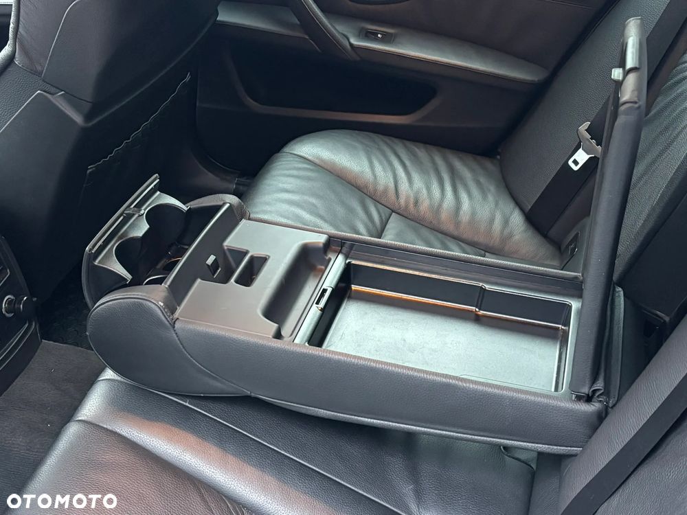 BMW Seria 5 530d - 25