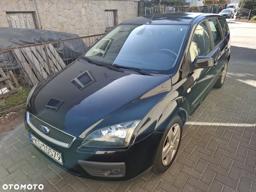 Ford Focus 2.0 16V Titanium - 10