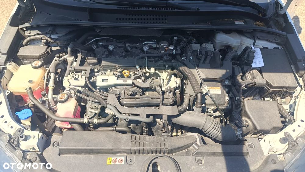 Toyota Corolla 2.0 Hybrid Comfort - 27