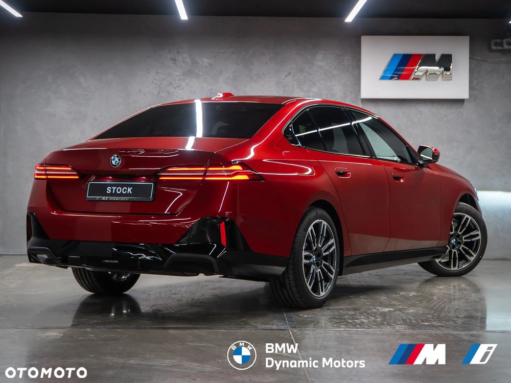 BMW Seria 5 520i - 4