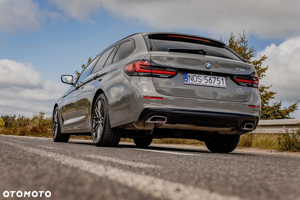 BMW Seria 5 530e - 7