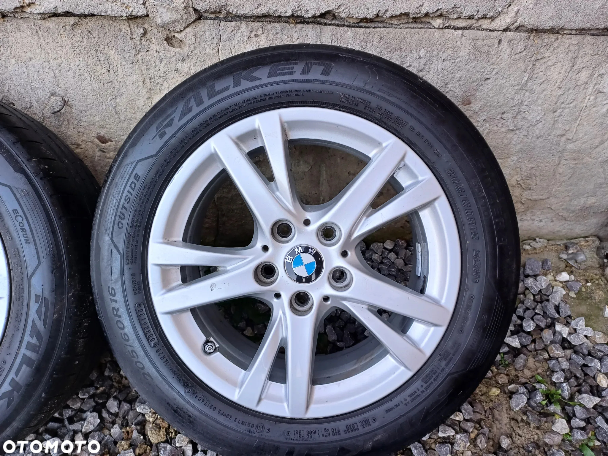 ALUFELGI 6874641 BMW 5X112 205/60/16 ET52 OTWÓR CENTRUJĄCY 66.5MM - 4