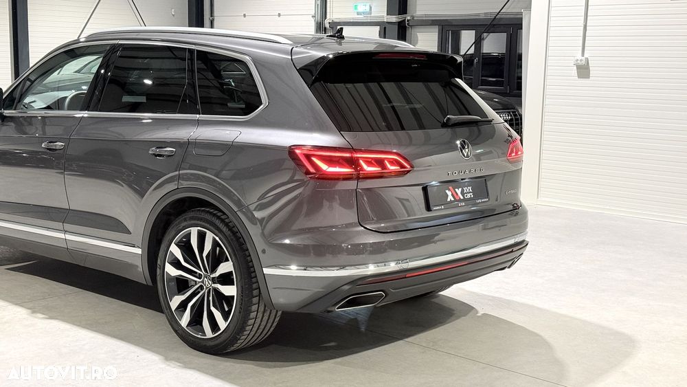 Volkswagen Touareg 3.0 V6 e-Hybrid 4Motion Aut. Elegance - 12